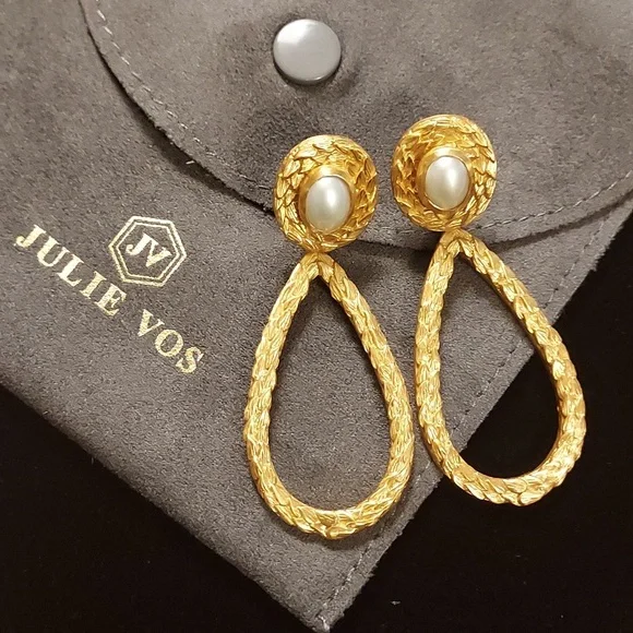 Julie Vos luxury Penelope Statement dangle teardrop earrings gold with pearls - Picture 1 of 5
